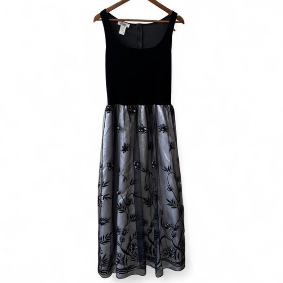 Patra 10 Black Velvet Silver Organza Floral Maxi Gown NWT Formal Evening Dress - Picture 1 of 8